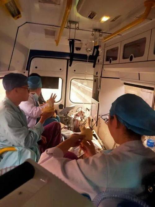 吃瓜娱乐救护车